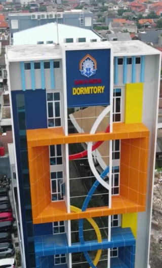  SMA Muhamaddiyah - Surabaya